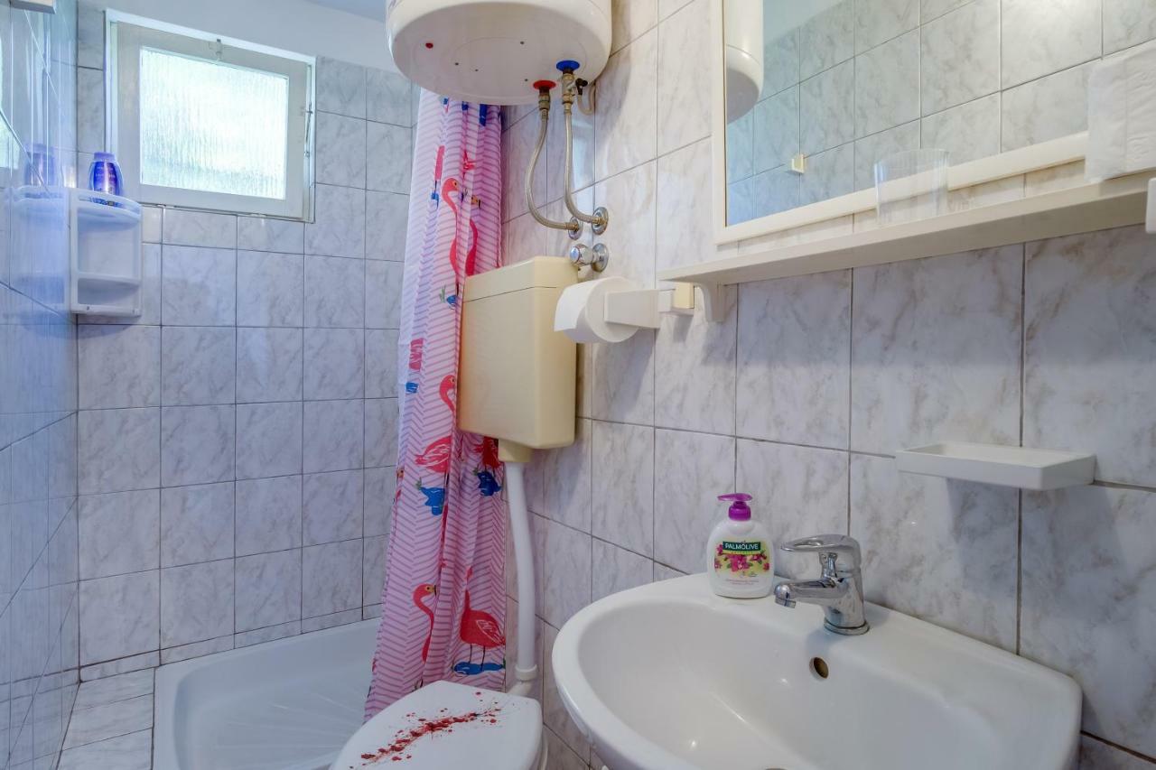 Vila Bugevilija Otel Mali Lošinj Dış mekan fotoğraf